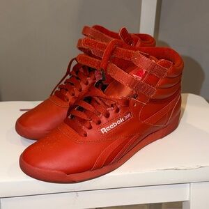 Reebok Women's Red High-Top Sneakers